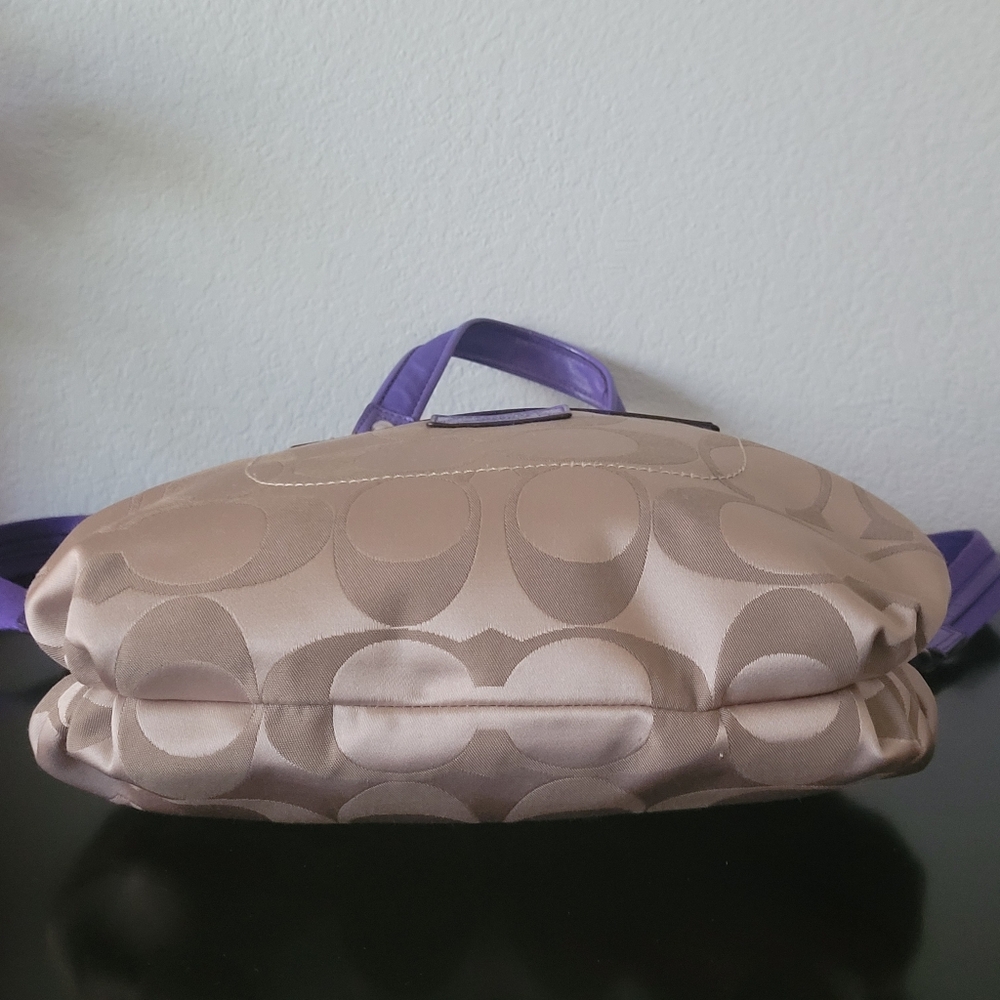 Coach Poppy Signature C Crossbody Bag - Picture 8 of 15
